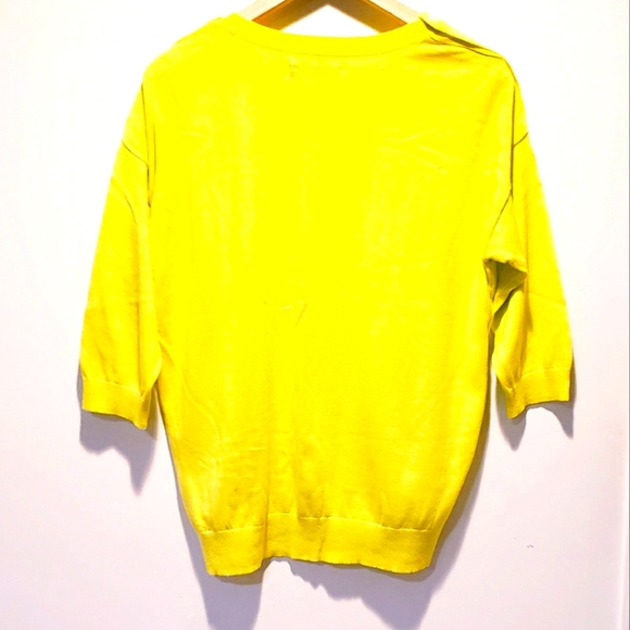 Old Navy Bright Yellow Sweater - Size M 💛 - Picture 4 of 7